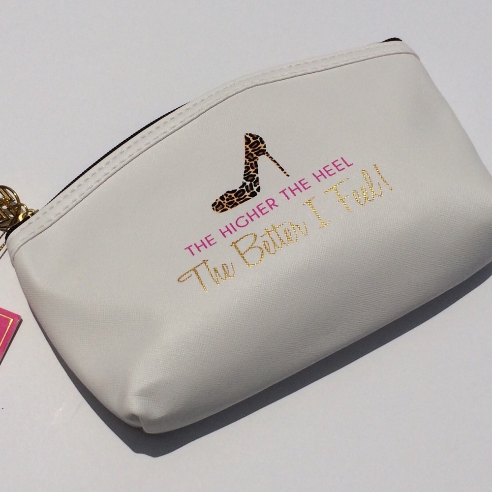 Fashion Graphic Front Makeup Bag